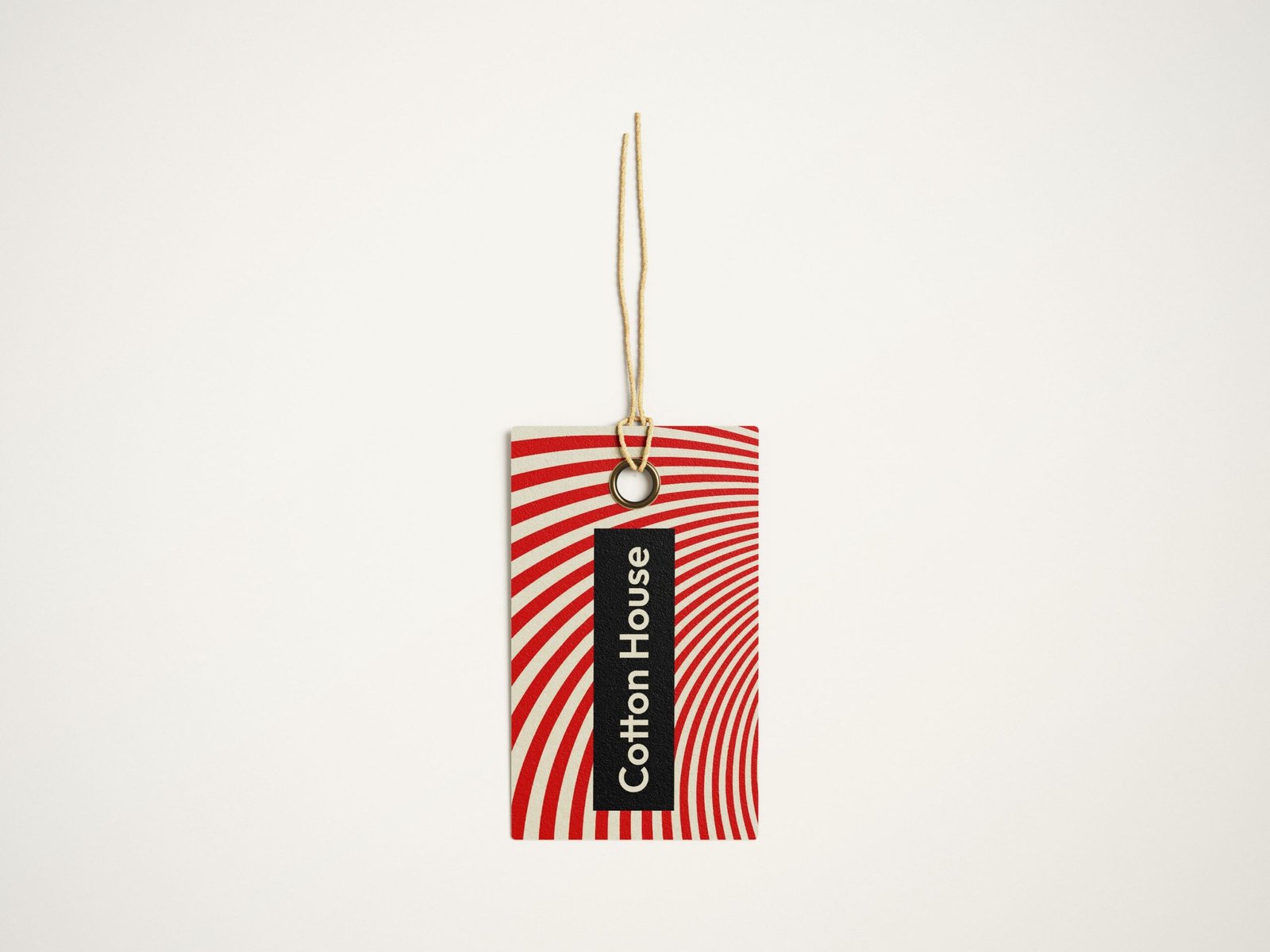 Free_Label_Tag_Mockup_2 1-min